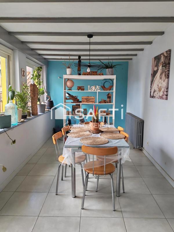 Maison - 200 m² - 5 pièces