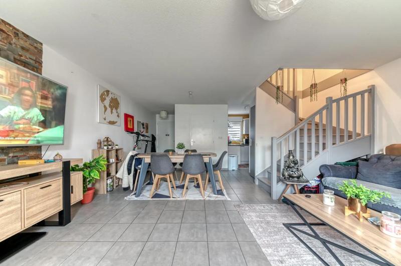 Maison - 75 m² - 4 pièces