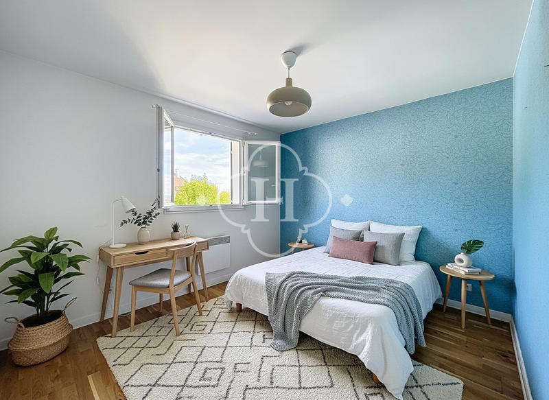 Maison - 195 m² - 7 pièces