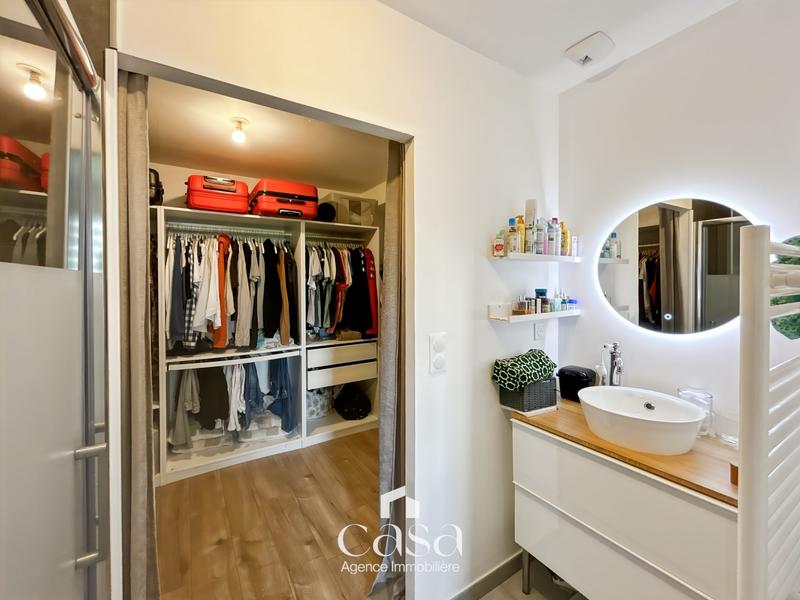 Maison contemporaine - 143 m² - 7 pièces