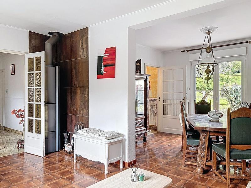 Maison - 140 m² - 6 pièces