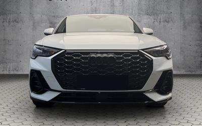 Audi Q3 Sportback 45 TFSIe s-Line 245 Hybride Rechargeable / Regulateur de Distance Jantes 20&quot; Caméera Recul