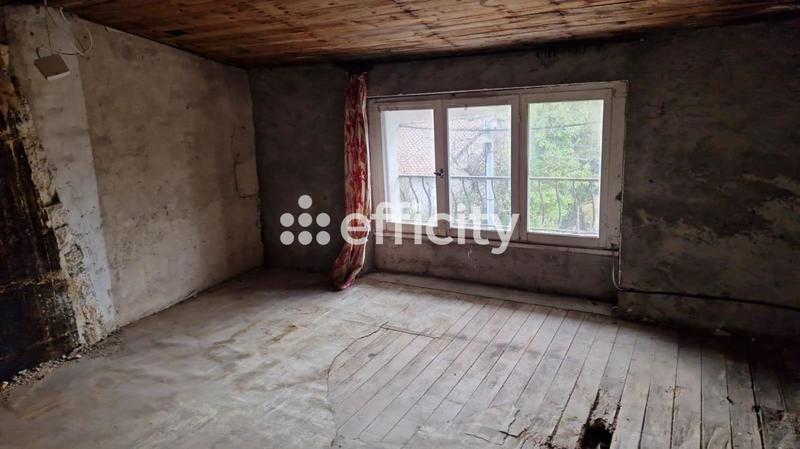 Maison de ville - 78 m² - 5 pièces