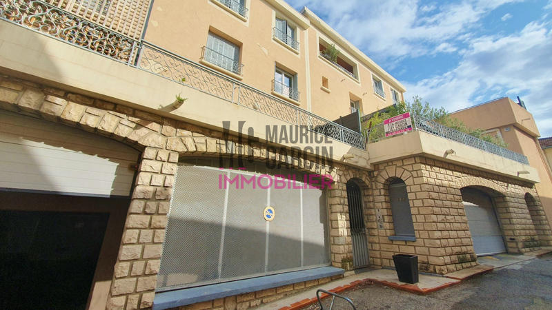 Appartement - 96 m² - 4 pièces