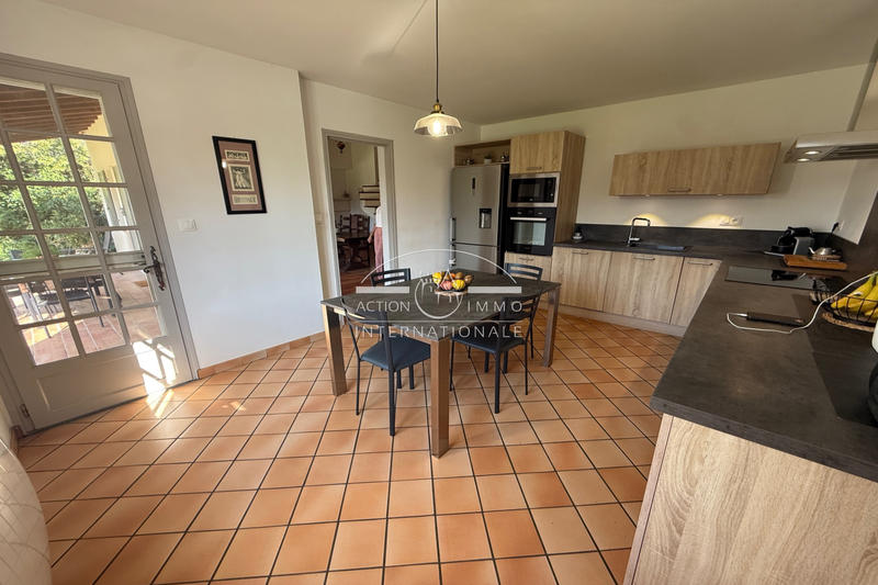 Villa - 150 m² - 6 pièces