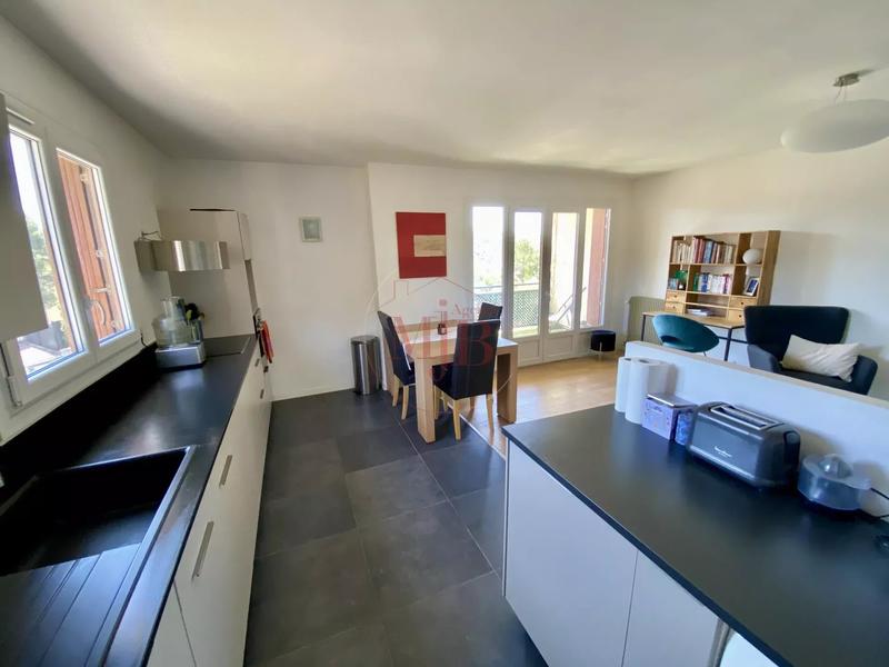 Appartement - 79 m² - 4 pièces