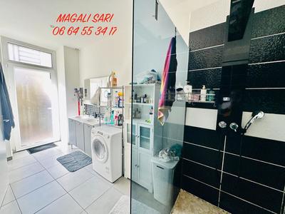 Maison - 85 m² - 5 pièces