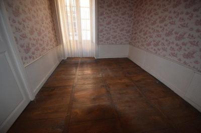 Maison - 372 m² - 14 pièces