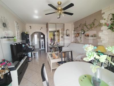 Appartement - 6 m² - 3 pièces