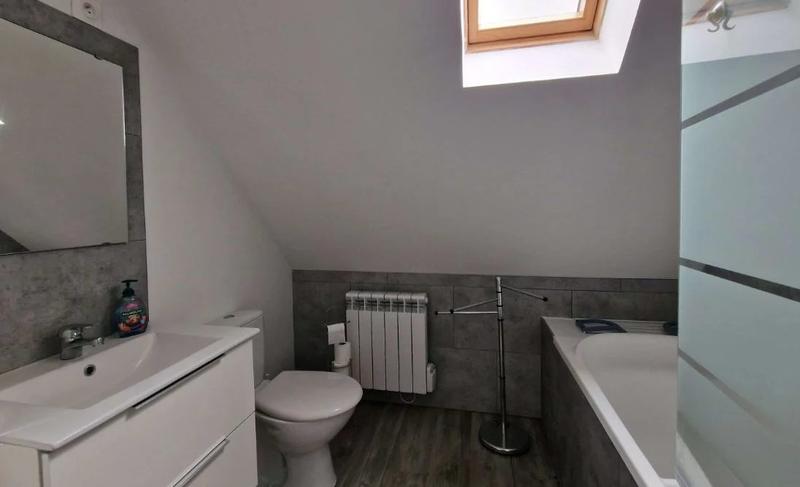 Maison - 515 m² - 7 pièces