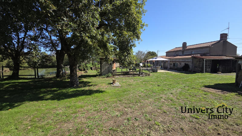 Maison - 170 m² - 5 pièces