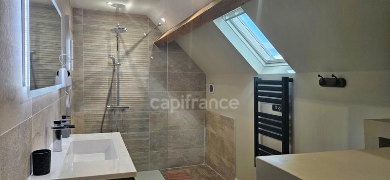 Longère - 232 m² - 11 pièces