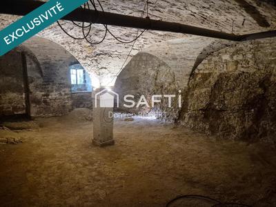 Appartement - 140 m² - 7 pièces