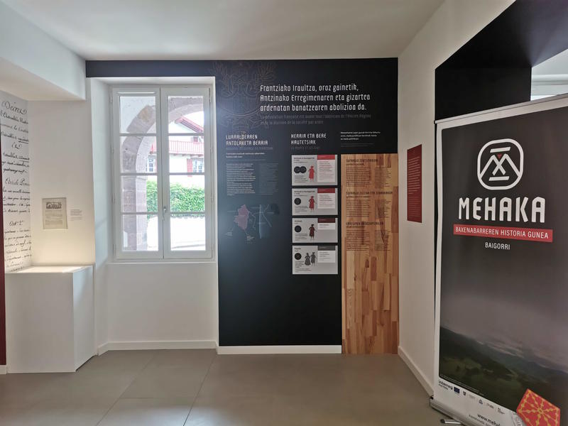 Visite du centre d'interprétation Mehaka sur la Basse Navarre en français.