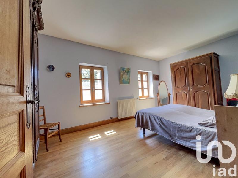 Maison - 564 m² - 13 pièces