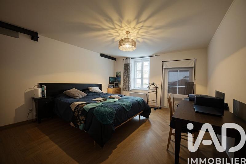 Maison - 135 m² - 6 pièces