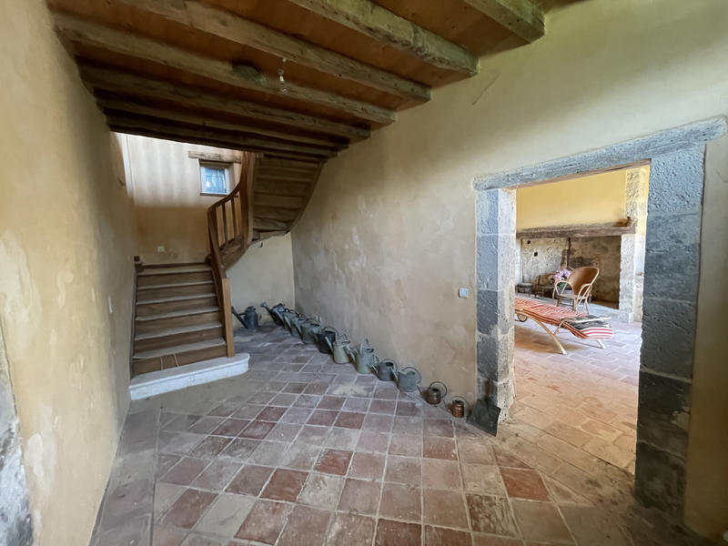 Maison - 280 m² - 14 pièces