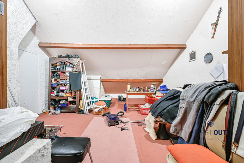 Maison - 190 m² - 5 pièces