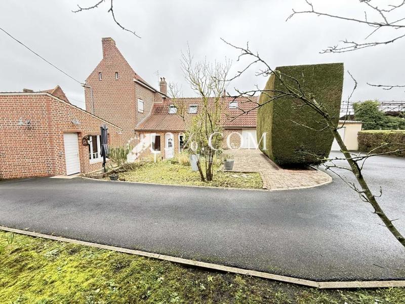 Maison - 155 m² - 6 pièces