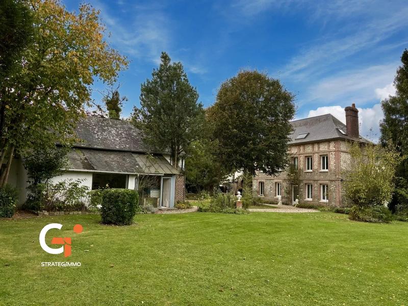 Immeuble mixte - 412 m² - 7 pièces