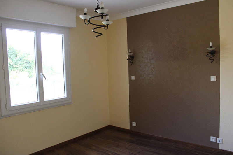 Maison - 150 m² - 8 pièces