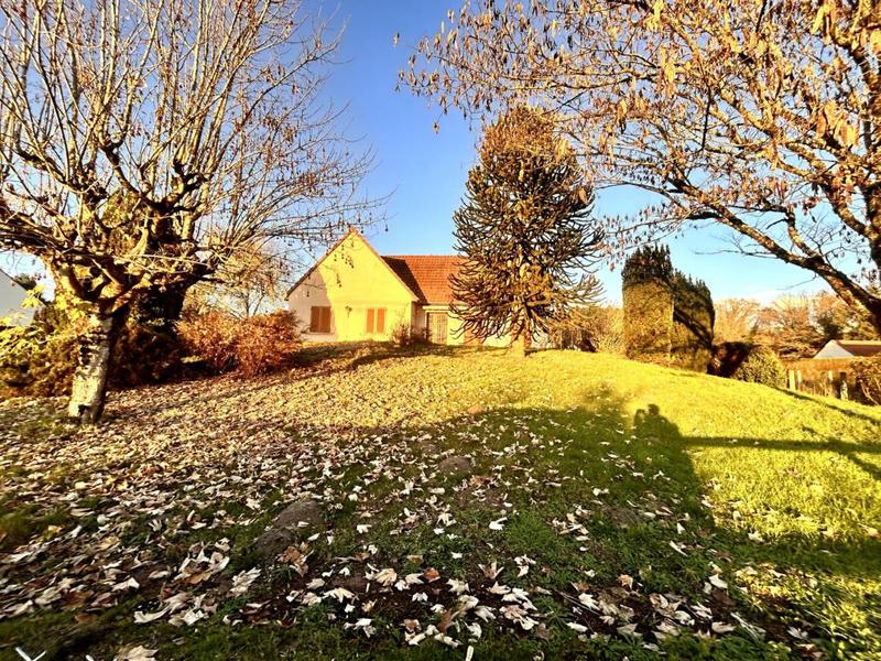 Maison traditionnelle - 156 m² - 7 pièces