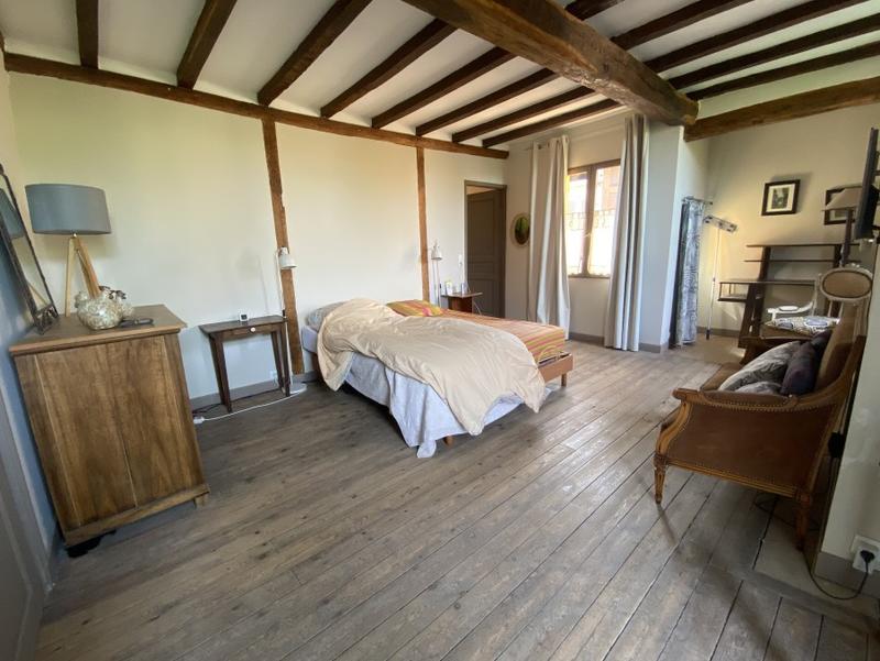 Maison - 243 m² - 6 pièces