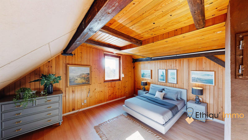 Maison - 131 m² - 7 pièces