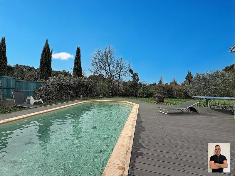 Maison - 105 m² - 4 pièces