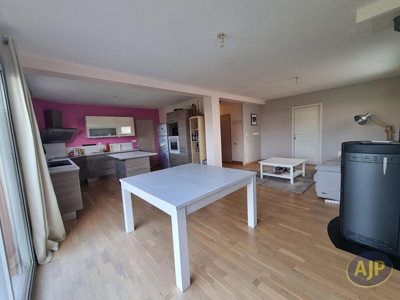 Maison - 125 m² - 6 pièces