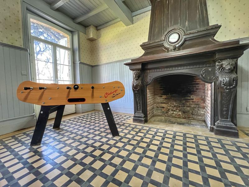 Maison de maîtres - 430 m² - 9 pièces