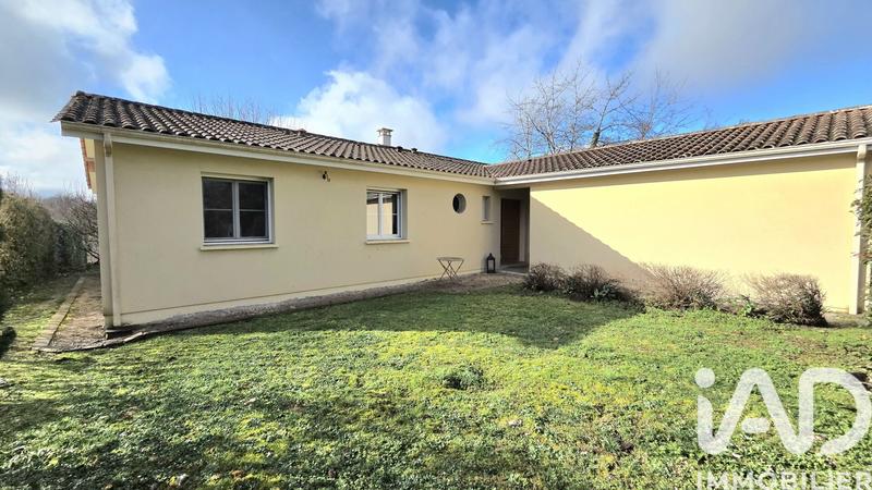 Maison - 122 m² - 5 pièces