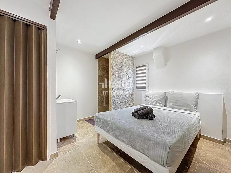 Maison de village - 100 m² - 5 pièces