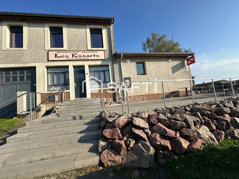 Local commercial - 240 m² - 9 pièces