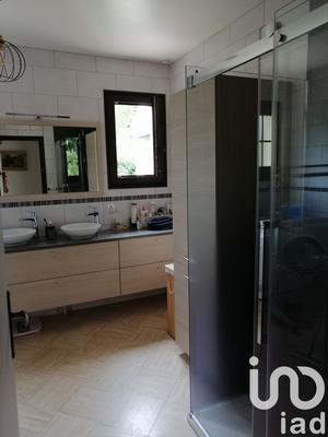 Maison - 138 m² - 6 pièces