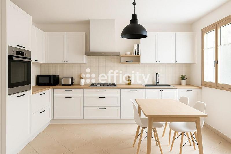 Maison - 85 m² - 5 pièces