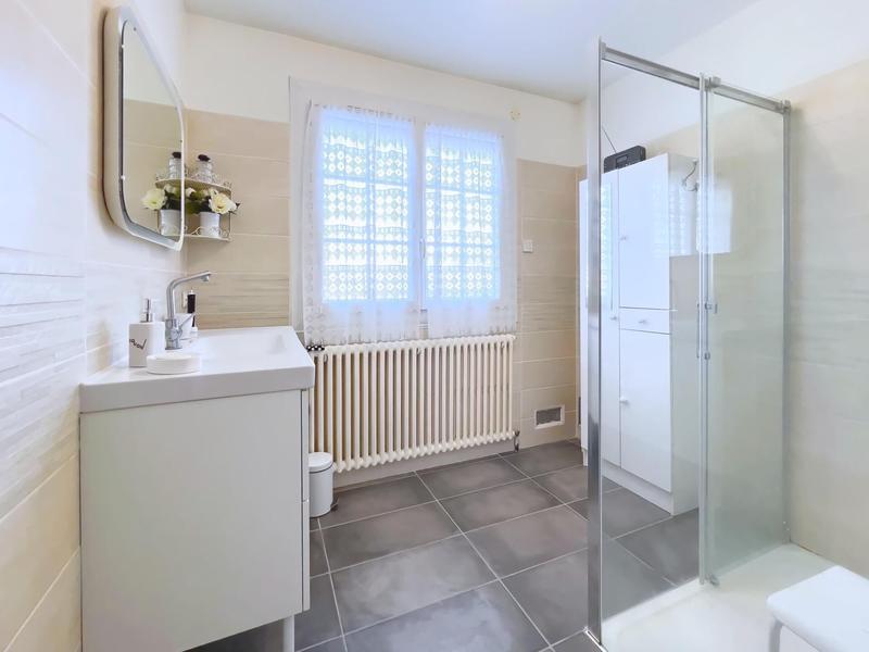 Maison - 128 m² - 6 pièces