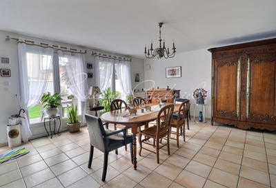 Maison - 112 m² - 4 pièces