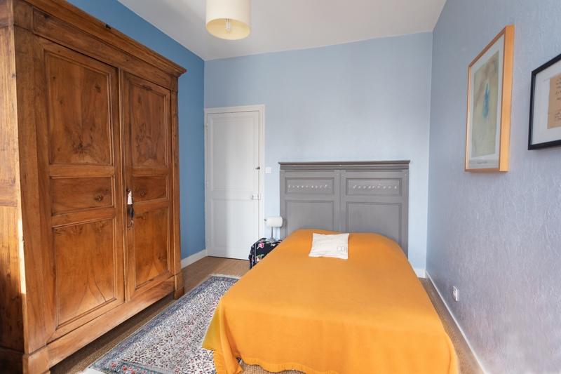 Maison - 181 m² - 7 pièces