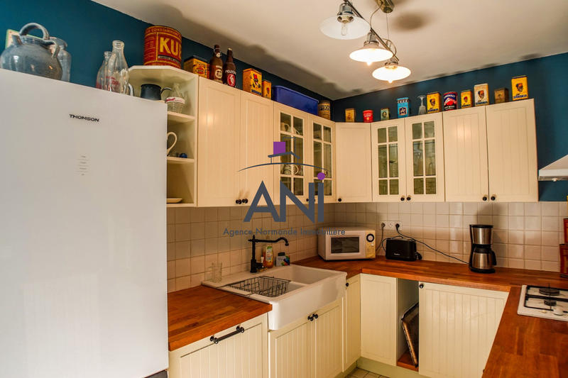 Maison ancienne - 284 m² - 10 pièces