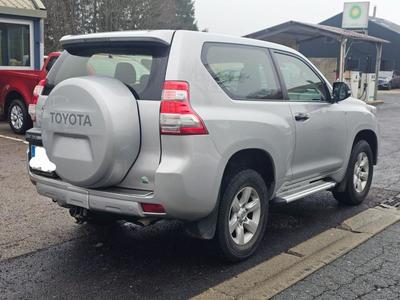 Toyota Land Cruiser (Kdj150) (2) 177 d-4d Life 3p Bv6 5 Places