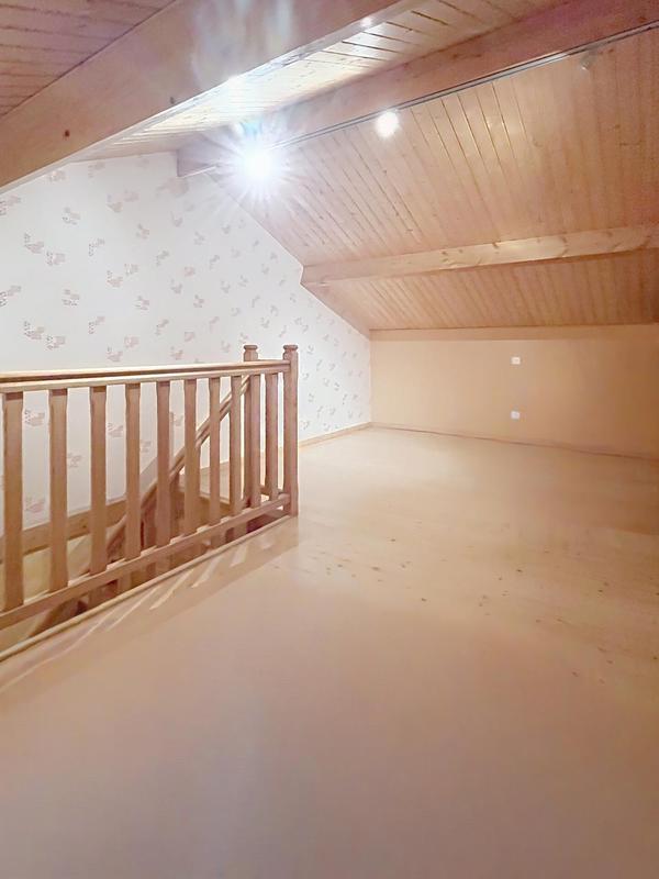 Maison - 97 m² - 5 pièces