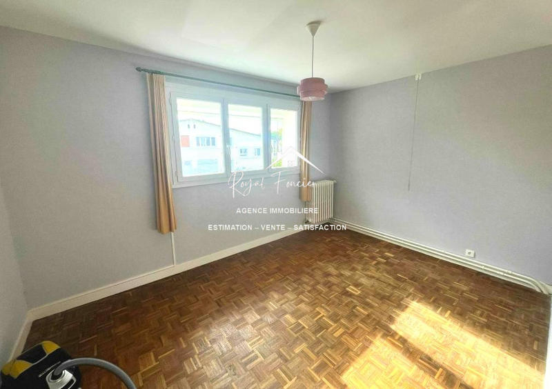 Maison - 86 m² - 5 pièces