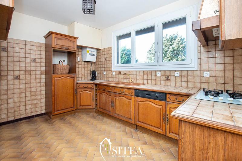 Maison - 90 m² - 4 pièces