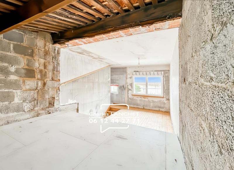 Maison - 86 m² - 4 pièces