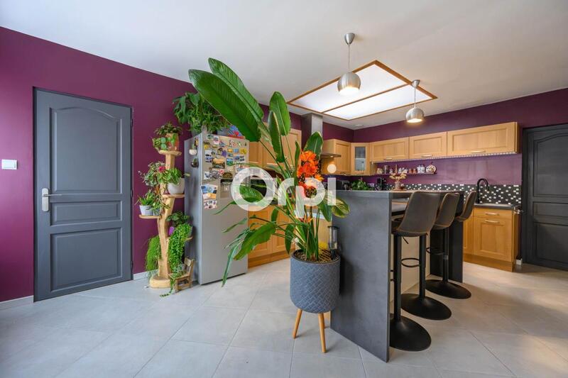 Maison - 163 m² - 4 pièces