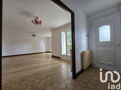 Maison - 96 m² - 4 pièces