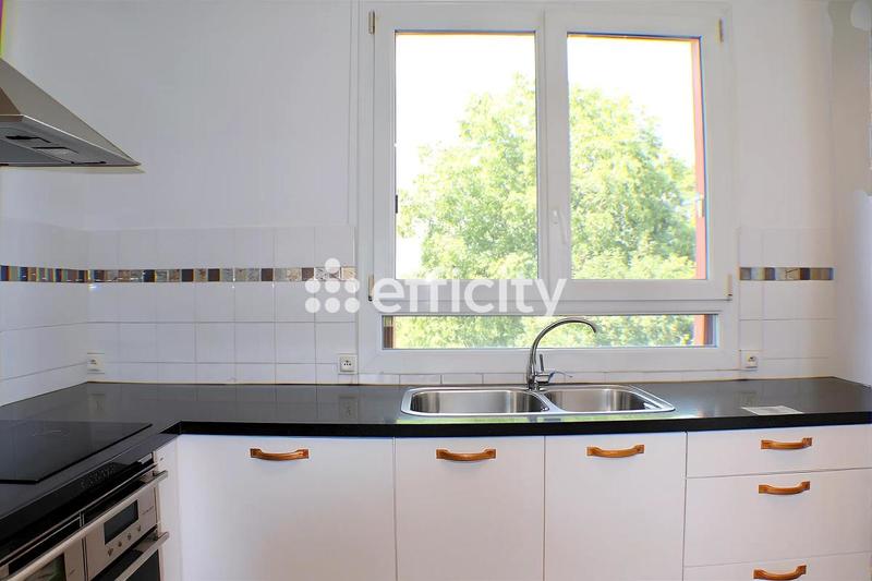 Appartement - 67 m² - 4 pièces