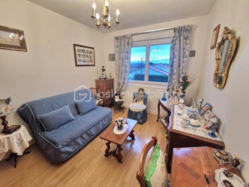 Maison traditionnelle - 116 m² - 6 pièces