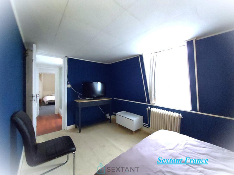 Maison - 158 m² - 8 pièces